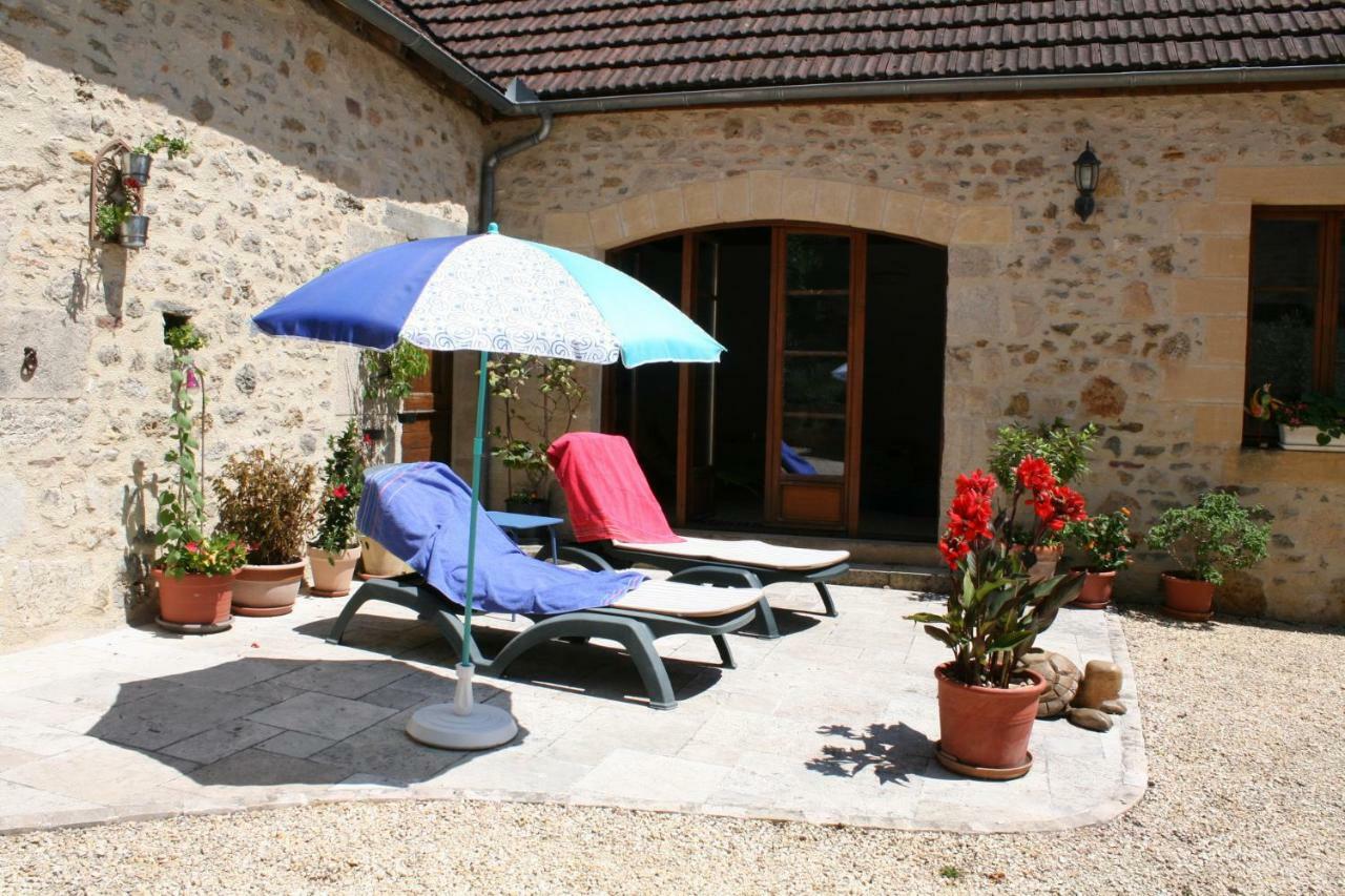 Villa Hillside Park Dordogne Saint-Lazare Exterior foto